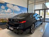 BMW M760 7 M760 e xDrive - blaue BMW M760