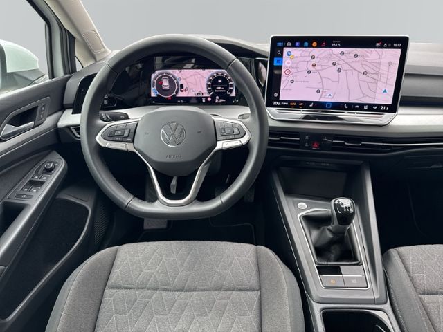 Golf 1.0 TSI FACELIFT AHK+HEAD-UP+RFK+ACC+NAVI.+