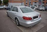 Mercedes-Benz E 200*CGI BlueEfficiency*NAVI*Klimaautomatik*PDC - Mercedes-Benz E-Klasse: Cgi