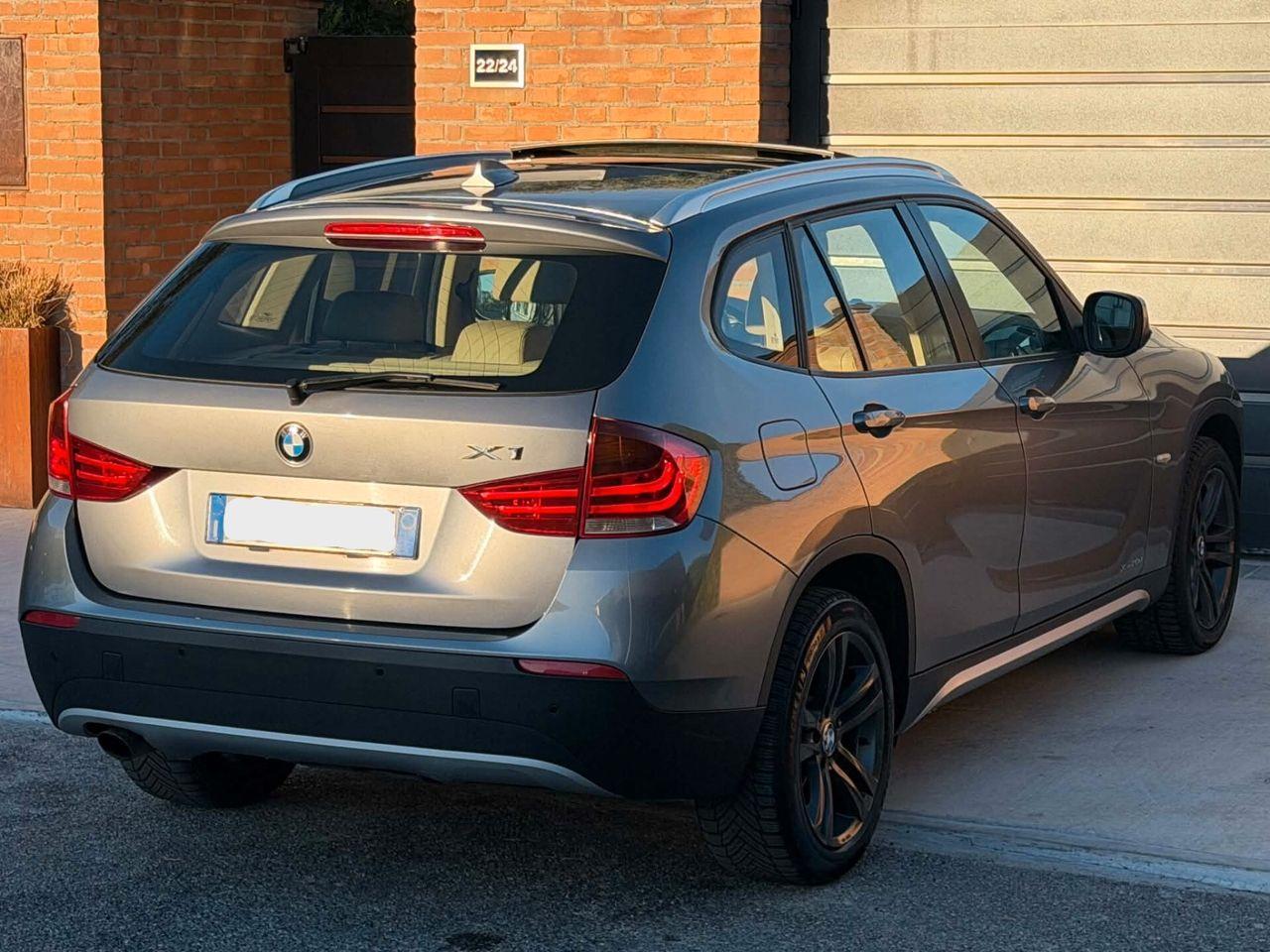 BMW X1 2012 — photo 6