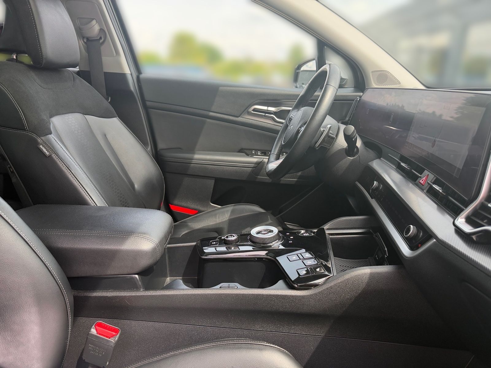 Fahrzeugabbildung Kia SPORTAGE 1.6D 48V AWD DCT SPIRIT LED GD DRIVE