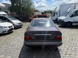 Mercedes-Benz E 220 - gebrauchte Mercedes-Benz E 220 aus dem Jahr 1994