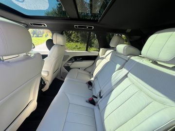 Land-Rover Range Rover - 12