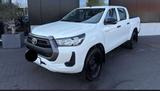 Toyota Hilux 2.4 D-4D 4WD 4 porte Double Cab Com - gebrauchte Toyota Hilux aus dem Jahr 2024