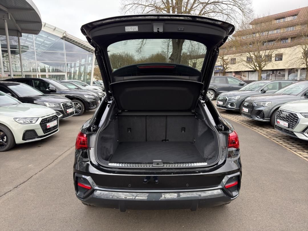 Fahrzeugabbildung Audi Q3 Sportback 35 1.5 TFSI Kamera,LED,Navi,SHZ,PDC
