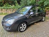 Kia Carens 2.0 CVVT EX EX - graue Kia Carens