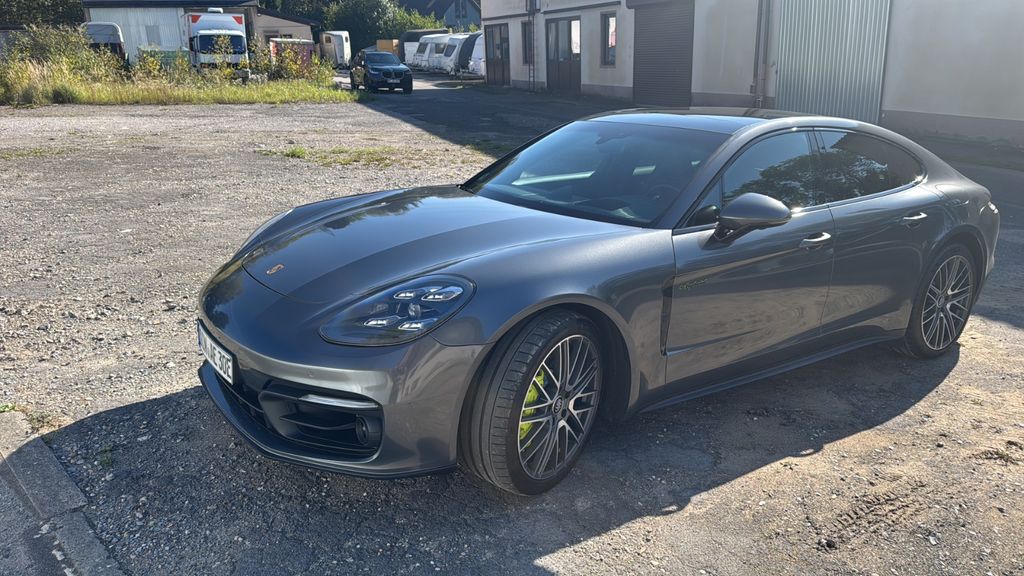 Image of Porsche Panamera