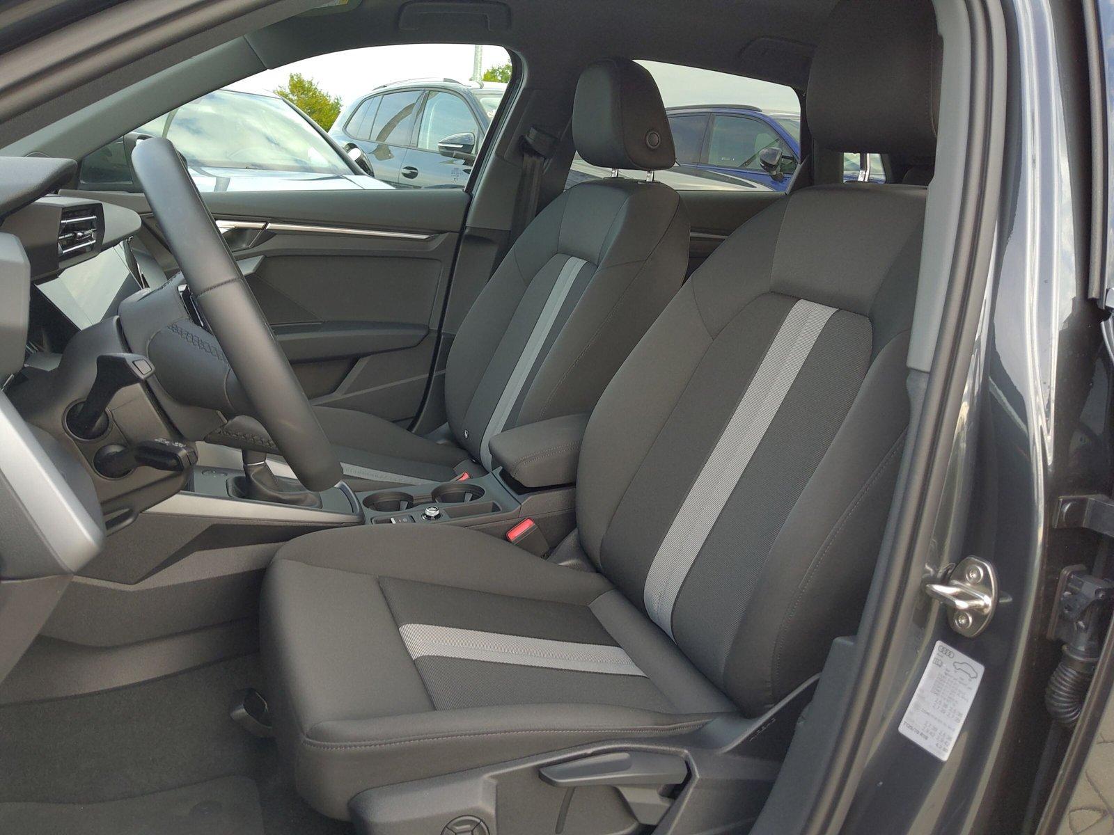Audi A3 Sportback 35 TFSI Naviplus RearView Sitzh. LM, миниатюра 12