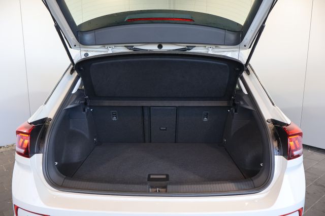 Volkswagen T-Roc 1.5 TSI Life AID+CARPLAY+LED+AHK