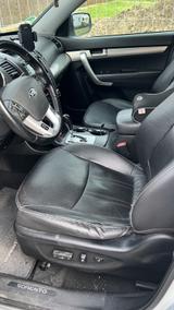 Kia Sorento 2.2 CRDi AWD Edition 7 Automatik Edi... - Kia Sorento aus 2012
