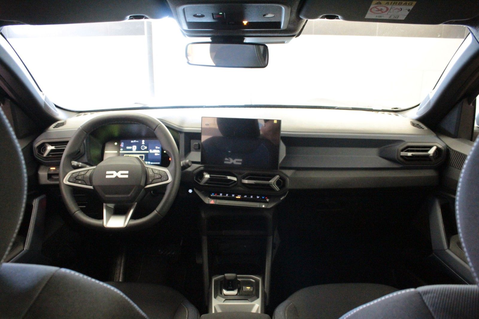 Fahrzeugabbildung Dacia Bigster hybrid 155 Expression*Winter-Plus-Paket*