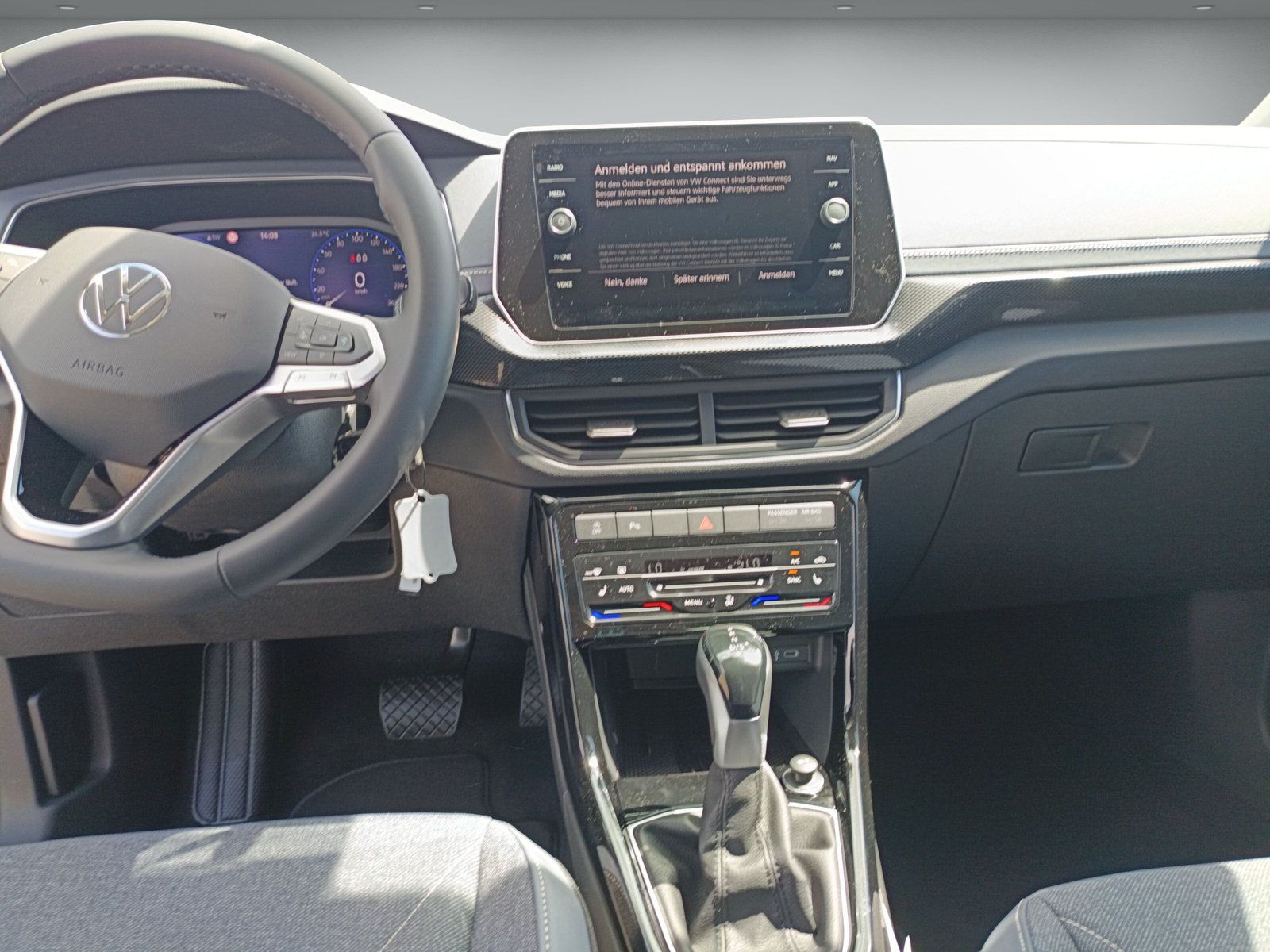 Volkswagen T-Cross - Bild 10