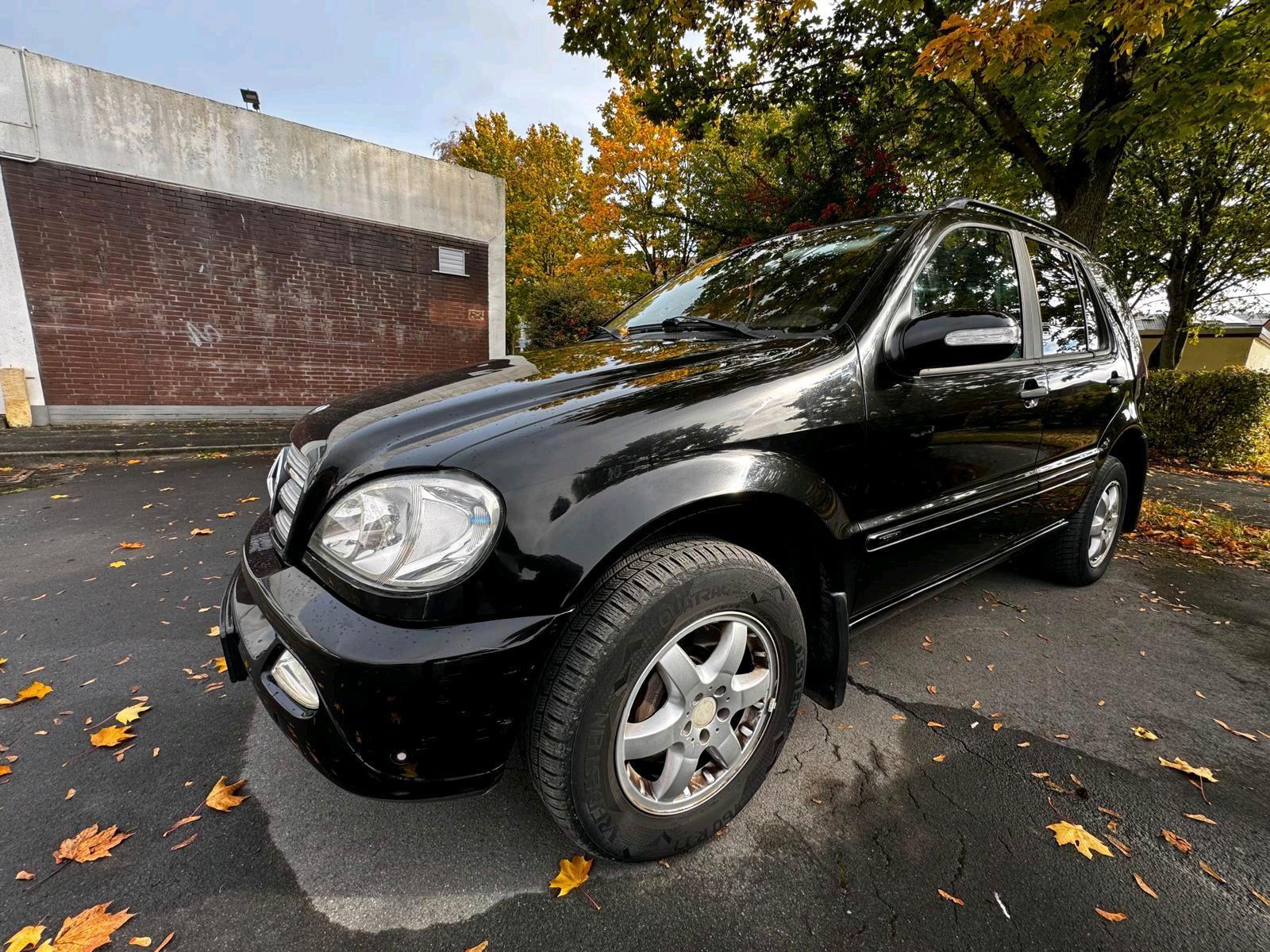 Mercedes-Benz ML270 2004 — photo 15