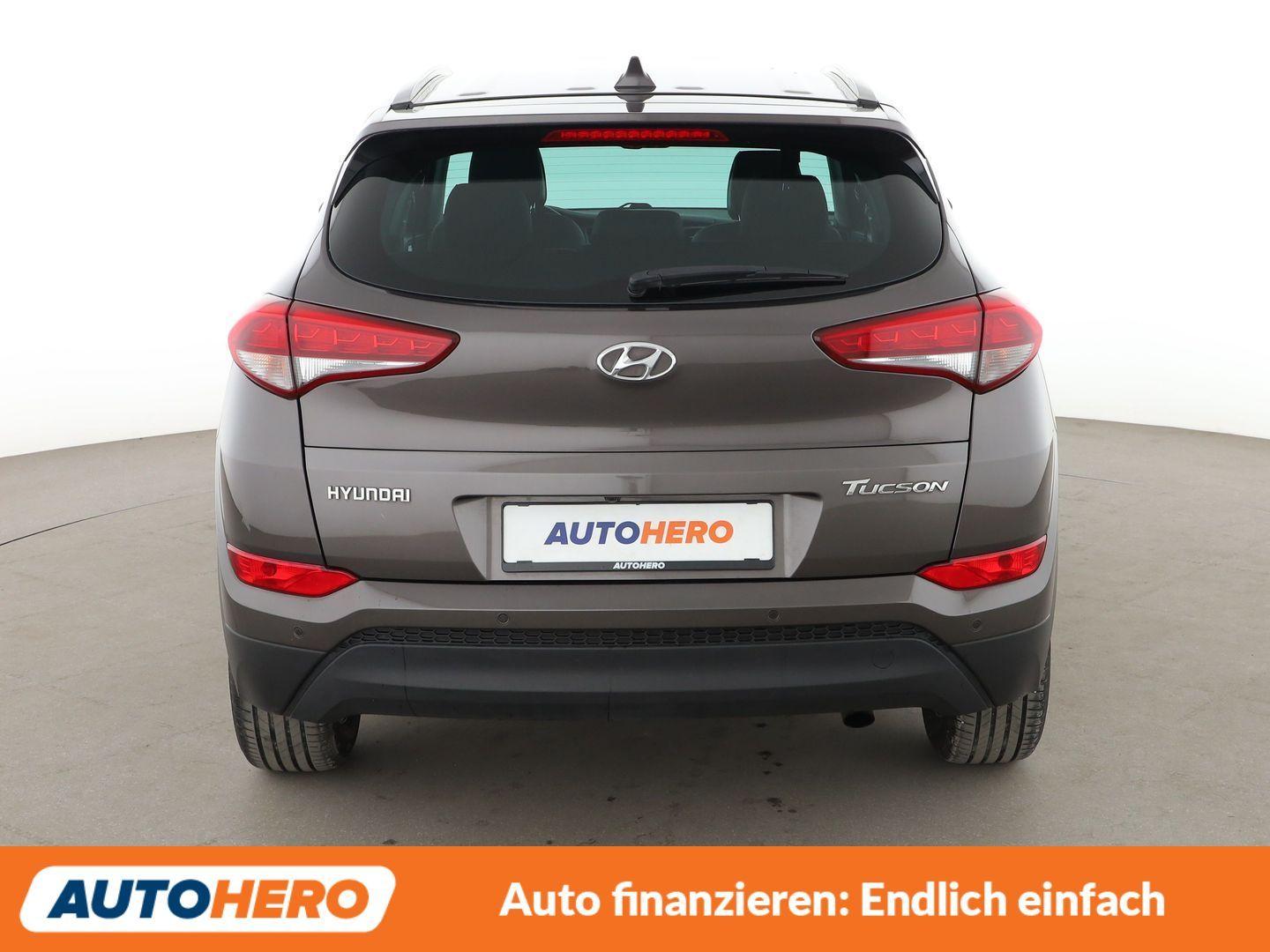 Hyundai Tucson 1.6 Classic blue 2WD *NAVI*TEMPO*CAM*PDC*