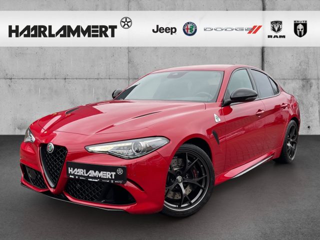 Alfa Romeo Giulia Quadrifoglio 2.9 V6 LEDER+PDC+KAMERA+CARP