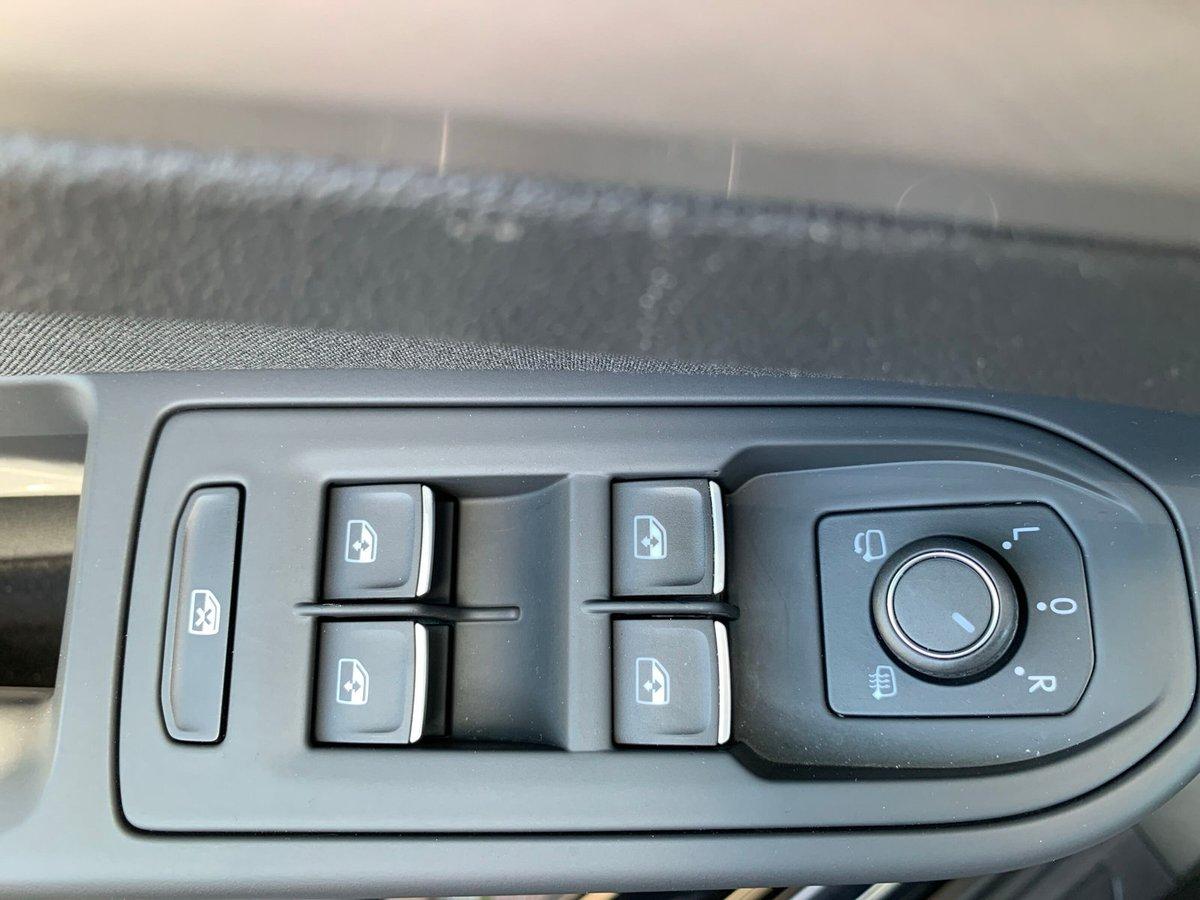 Volkswagen Golf VIII 2.0 TDI Life +KAMERA+NAVI+SHZ+PDC+LED+, миниатюра 30