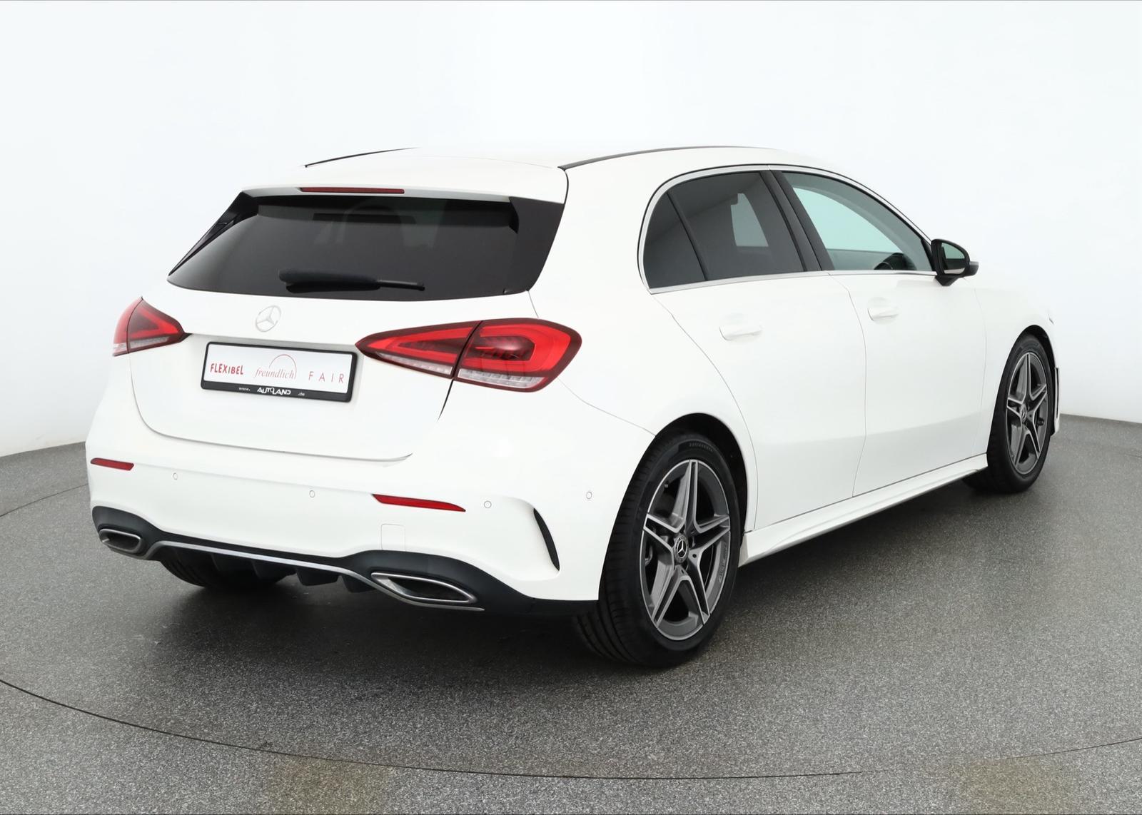 Mercedes-Benz A200 AMG Line LED Navi Sitzheizung Widescreen