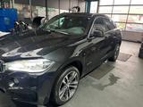 BMW X6 xDrive40d - - BMW X6 in Freiburg