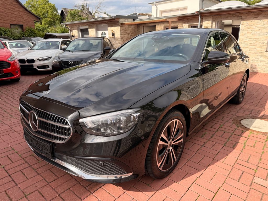Image of Mercedes-Benz E 400