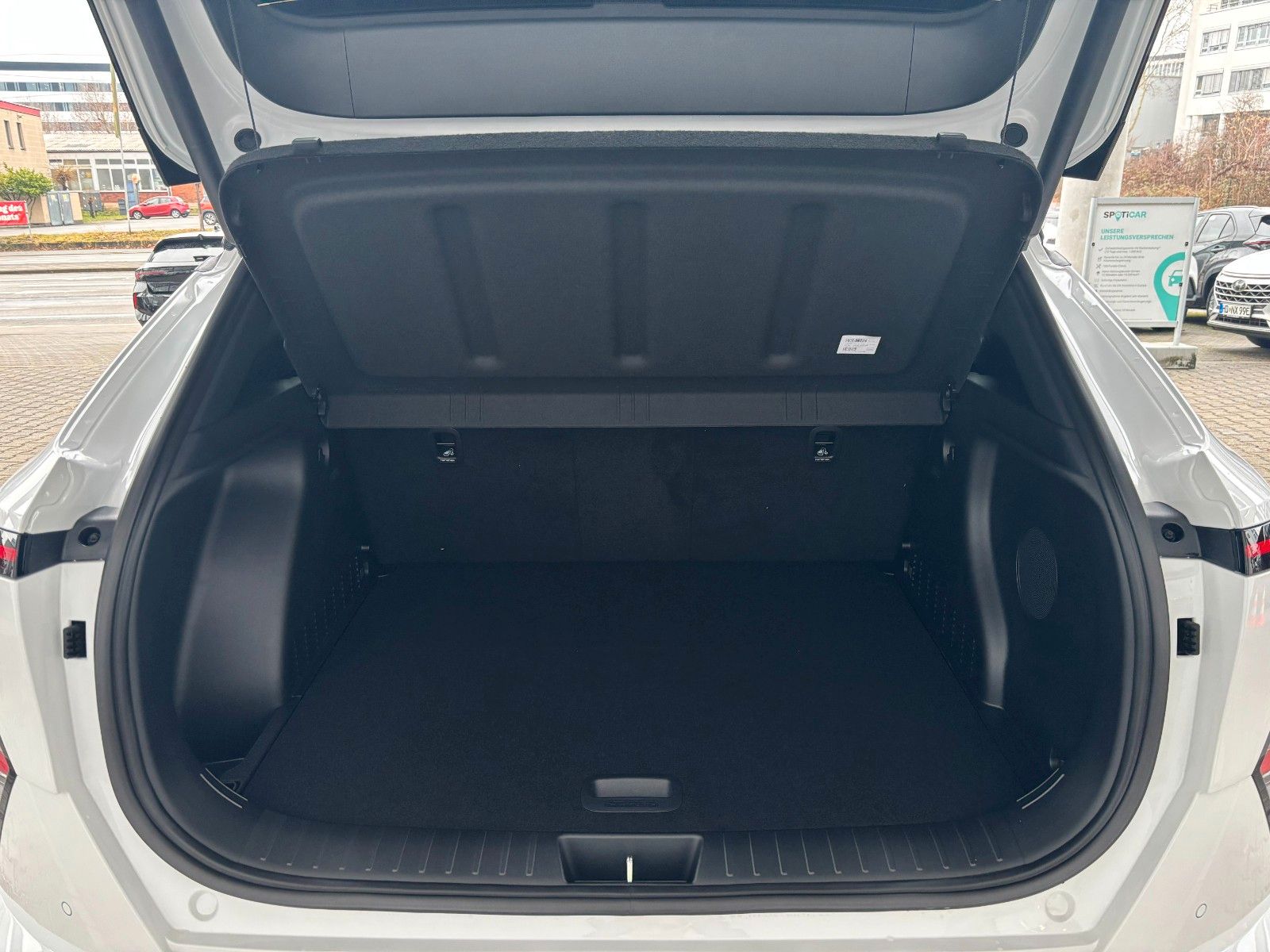 Fahrzeugabbildung Hyundai KONA Elektro 150 kW N Line X 360°/Sitzpaket!