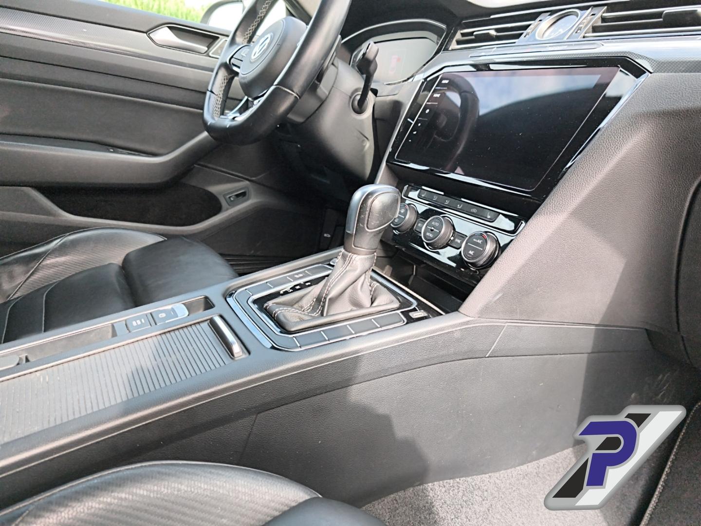 Volkswagen Arteon R-Line AHK+LED-LICHT+NAVI+3-ZONEN-KLIMA