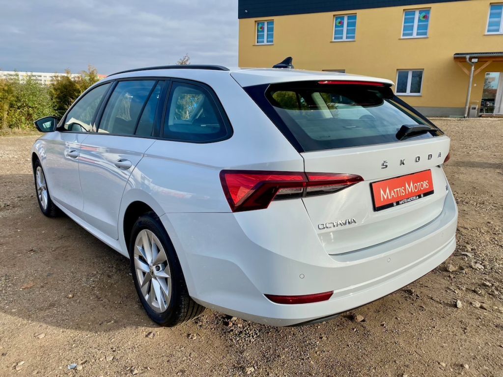 Fahrzeugabbildung SKODA Octavia Combi 1.4 TSI DSG LED KLIMAAUT PDC