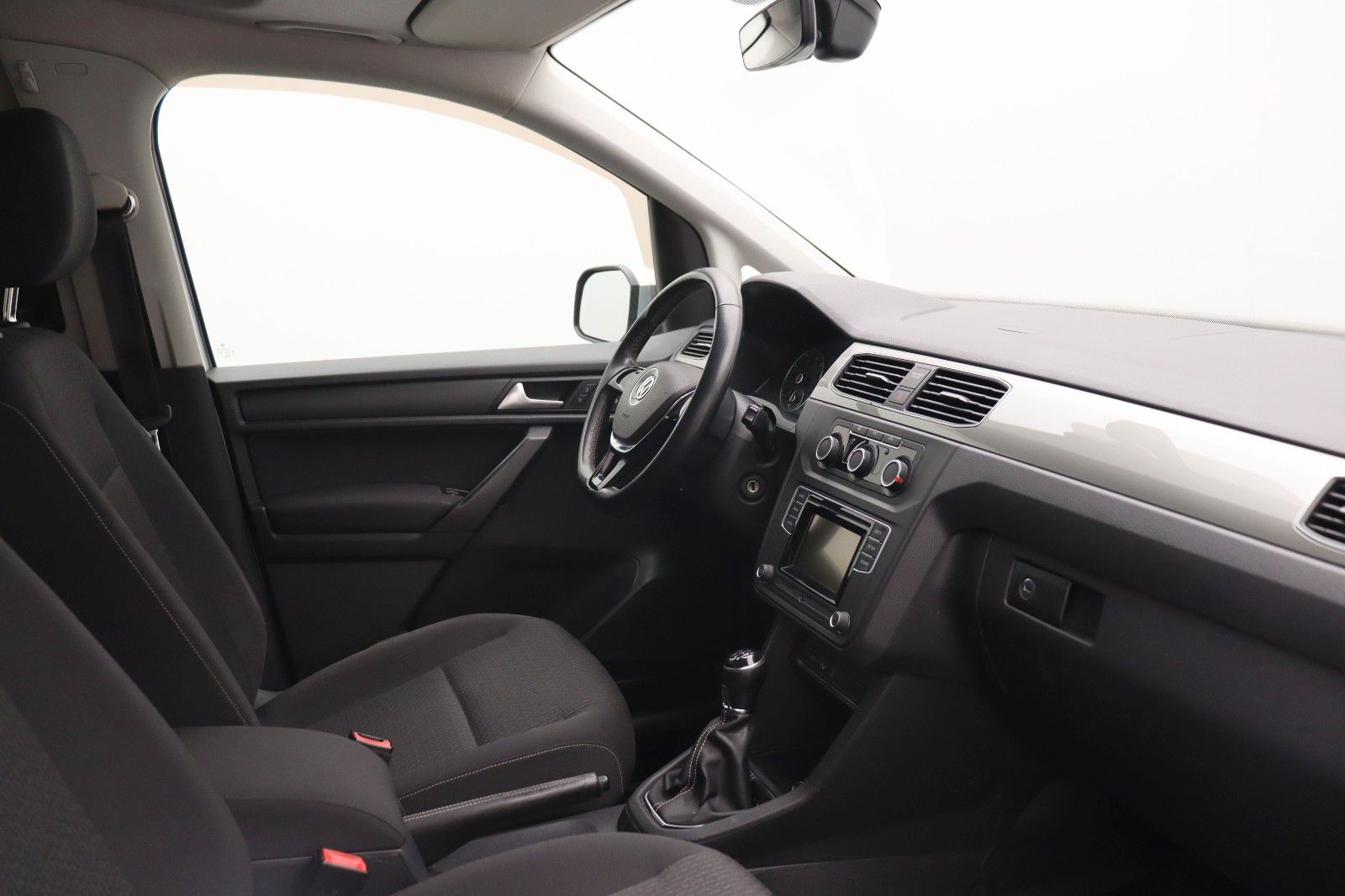 Fahrzeugabbildung Volkswagen Caddy 1.4 TSI Trendline BMT AHK TEMPO PDC