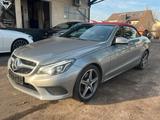Mercedes-Benz E 350 E Cabrio E 350 BlueTec / d/Leder/Navi/Aut. - Autos mit Automatikschaltung
