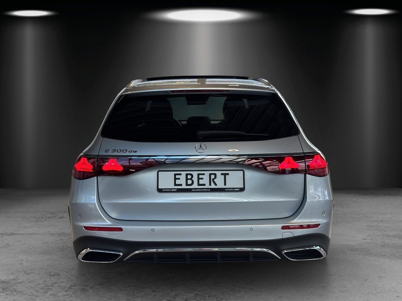 Fahrzeugabbildung Mercedes-Benz E300de T €110k AMG Prem+ Hyper DISTR Massage AHK