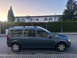 Dacia Logan MCV, Laureate,1.6,1 Hand,Scheckhet,7sitze - gebrauchte Dacia Logan aus dem Jahr 2010