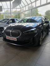 BMW 118 i M Sportpaket Automatik - BMW 1er Reihe: M Sportpaket
