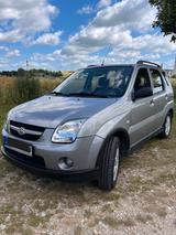 Suzuki Ignis 1.5  4x4 Euro 4 Tüv NEU 06/2027 kein Rost - Suzuki Ignis mit Benzin-Antrieb: Limousine, 1.5