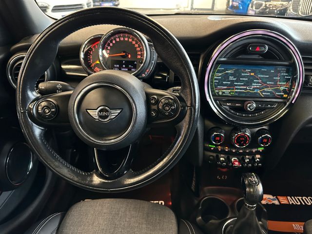 MYAUTOCENTER – Gebraucht- und Jahreswagen mit Werkstattservice in Pfaffenhofen MINI Mini 5-trg. Cooper D *Navi*Pano*