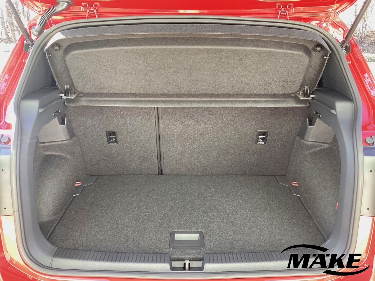 T-Cross R-Line 1.0 TSI DSG ACC RFK LED SHZ APP