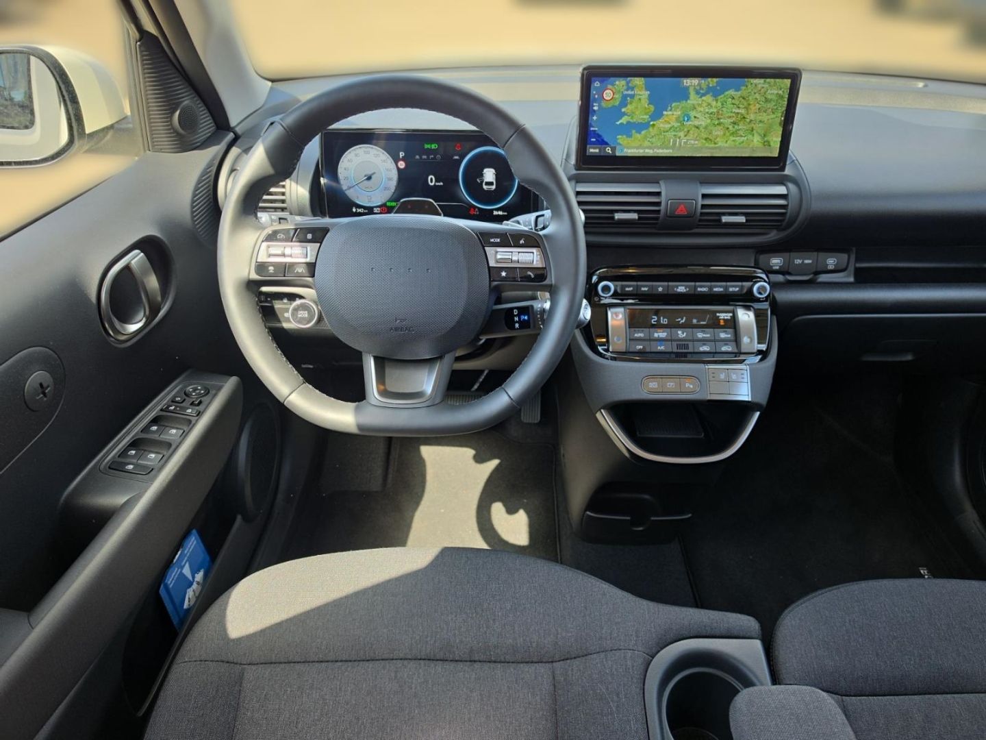 Hyundai INSTER – Bild 9