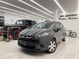 Ford Fiesta 5p 1.4 tdci Ambiente okneopatentati - Ford Fiesta Ambiente mit Diesel-Antrieb