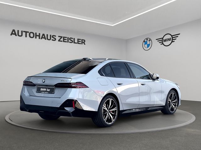 Foto Nummer 2: BMW 550e xDrive