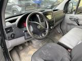 Volkswagen Crafter 35 Lang L3 Doppelkabine 6-Sitzer - Volkswagen Crafter: Kleinbus