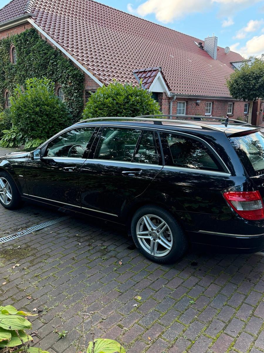Mercedes-Benz C200 2011 — photo 6