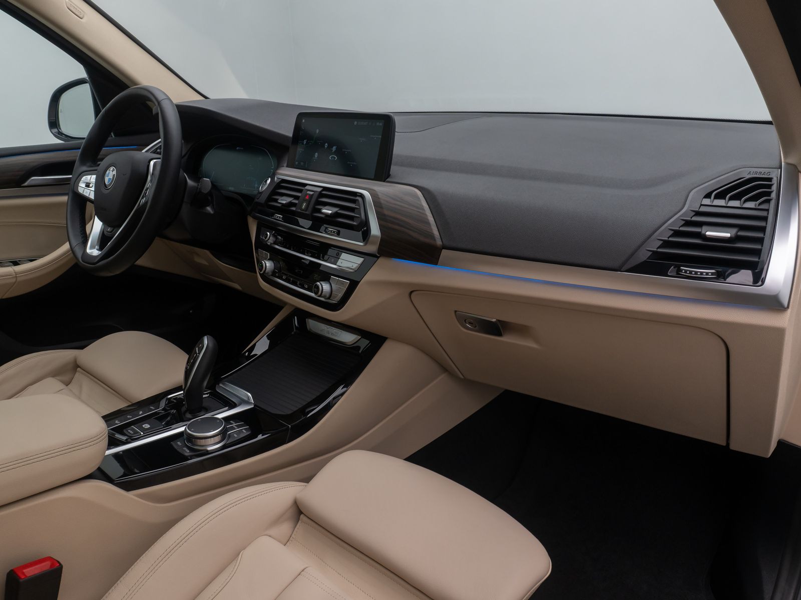 Fahrzeugabbildung BMW X3 xD30e xLine HUD 360°DAB Alarm HiFi Individual
