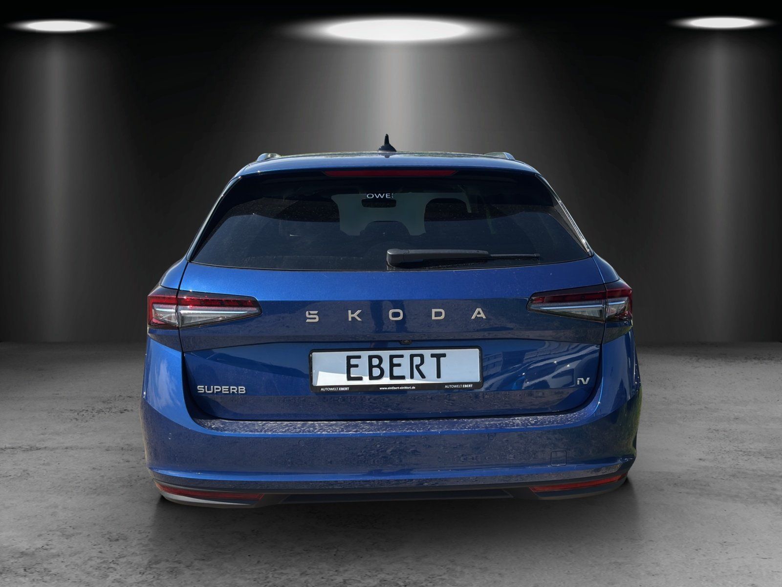 Fahrzeugabbildung SKODA Superb Combi Selection 1,5 TSI iV 150 kW DSG