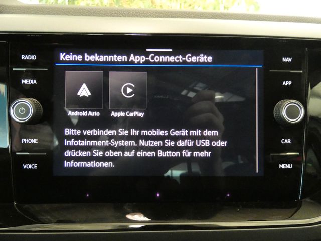 Polo 1.0 TSI R-Line DSG PANO KAMERA GARANTIE