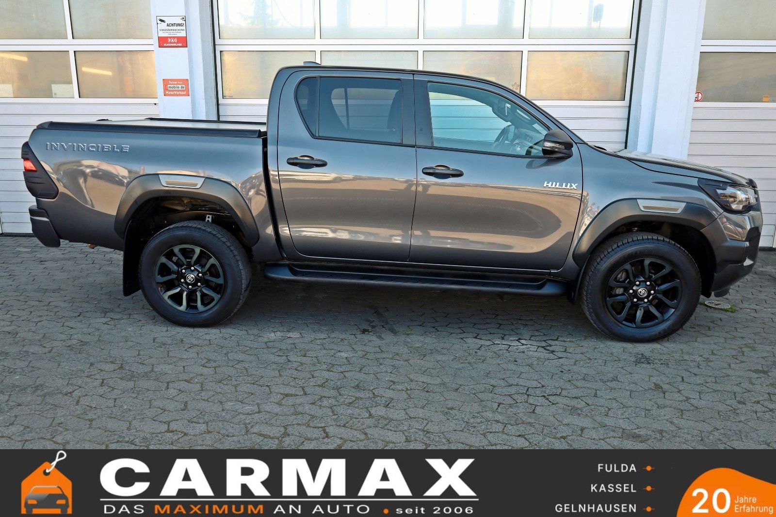 Fahrzeugabbildung Toyota Hilux 2.8 D-4D Invincible,4x4 ,CarPlay,Rollo,AHK