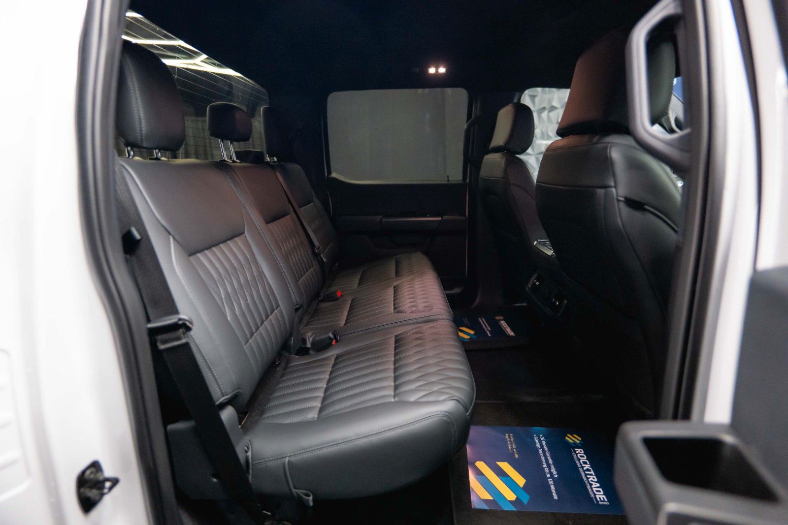 Fahrzeugabbildung Ford F150 5.0L V8 4x4 Offroad SuperCrew RAPTOR 19%