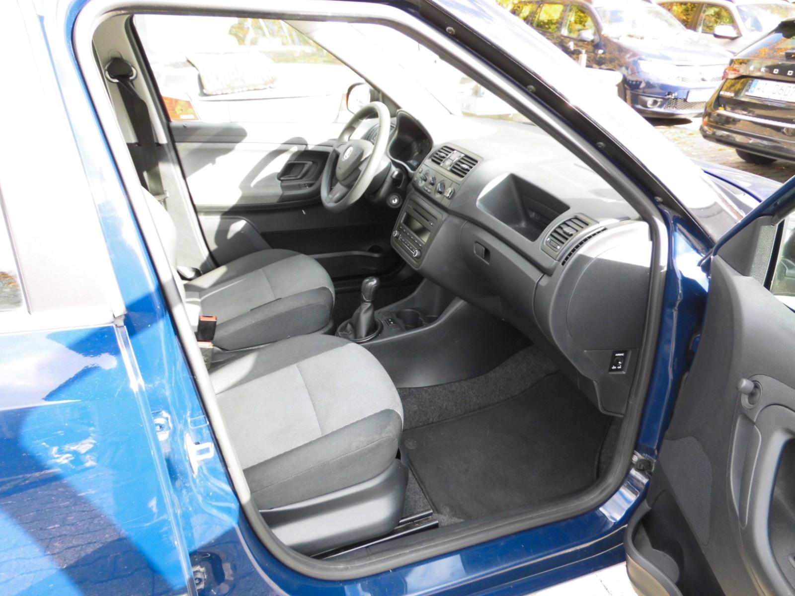 Skoda Fabia 2014 — photo 10