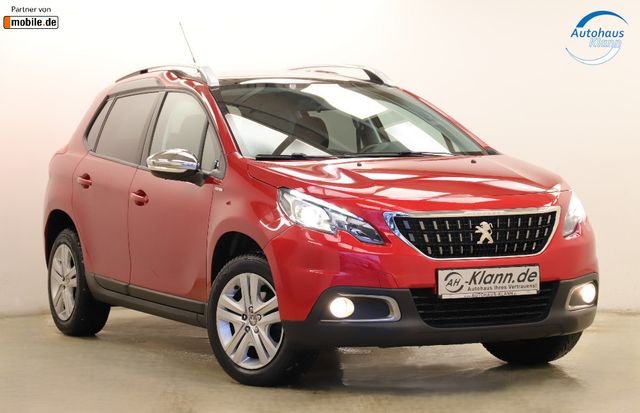 Peugeot 2008 1.2 82PS Style Pano PDC Navi 1.Hand