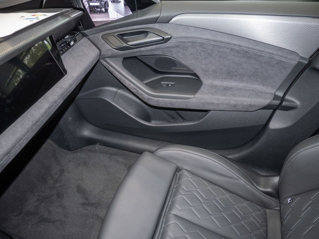 Audi S6 - Bild 14