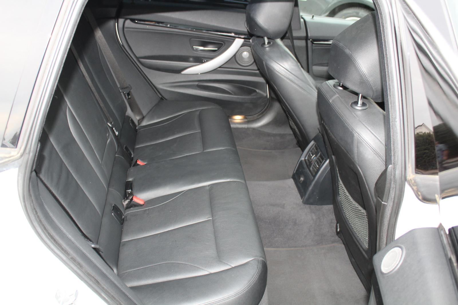 BMW 330d M-SPORTPAKET GT+PANO+KAMERA+HUD+LEDER+H&K