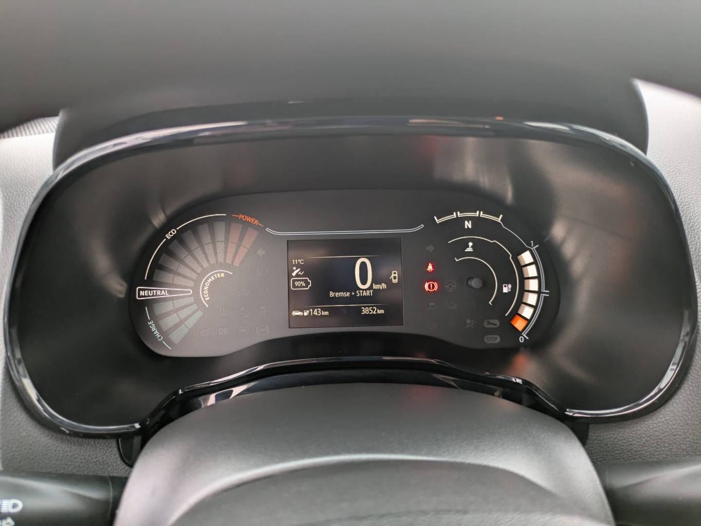 Fahrzeugabbildung Dacia Spring Essential