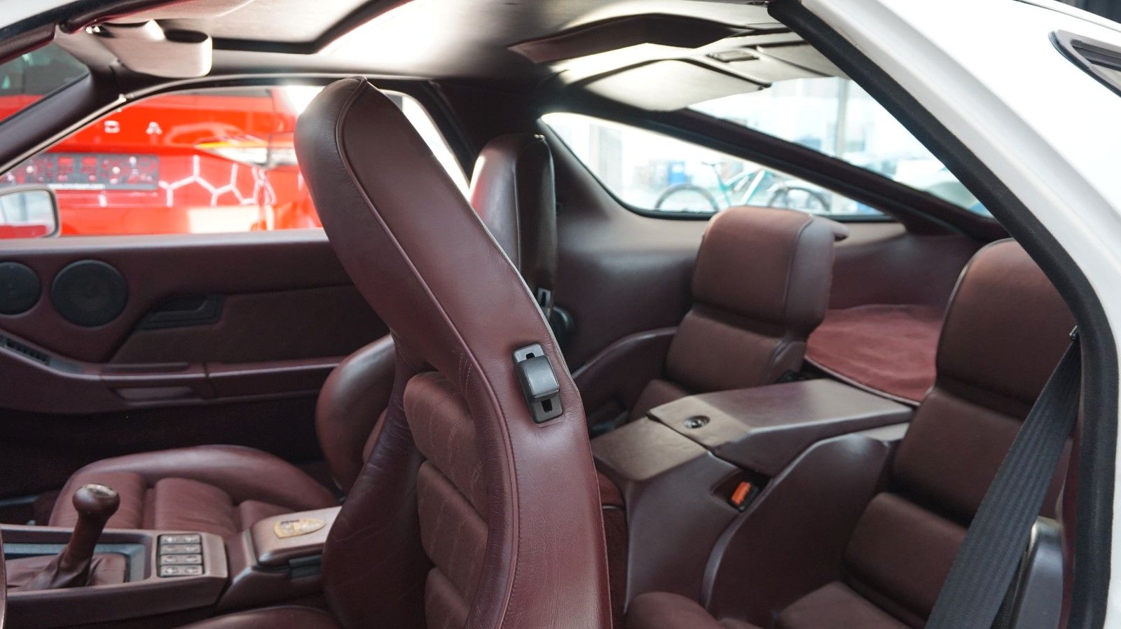 Fahrzeugabbildung Porsche 928 S4 Zahnriemen neu ex Brun Racing Schweiz